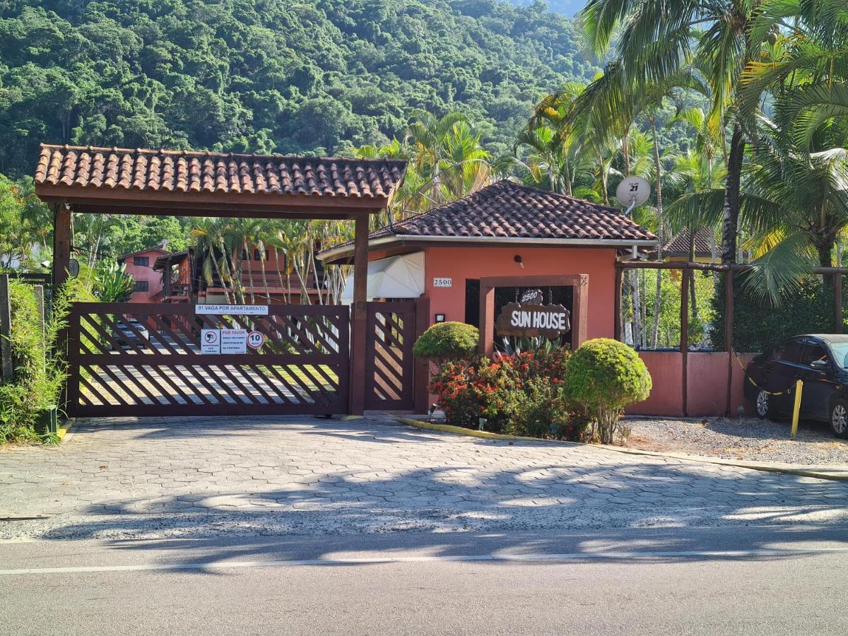 Flat 31 Sun House * Maresias